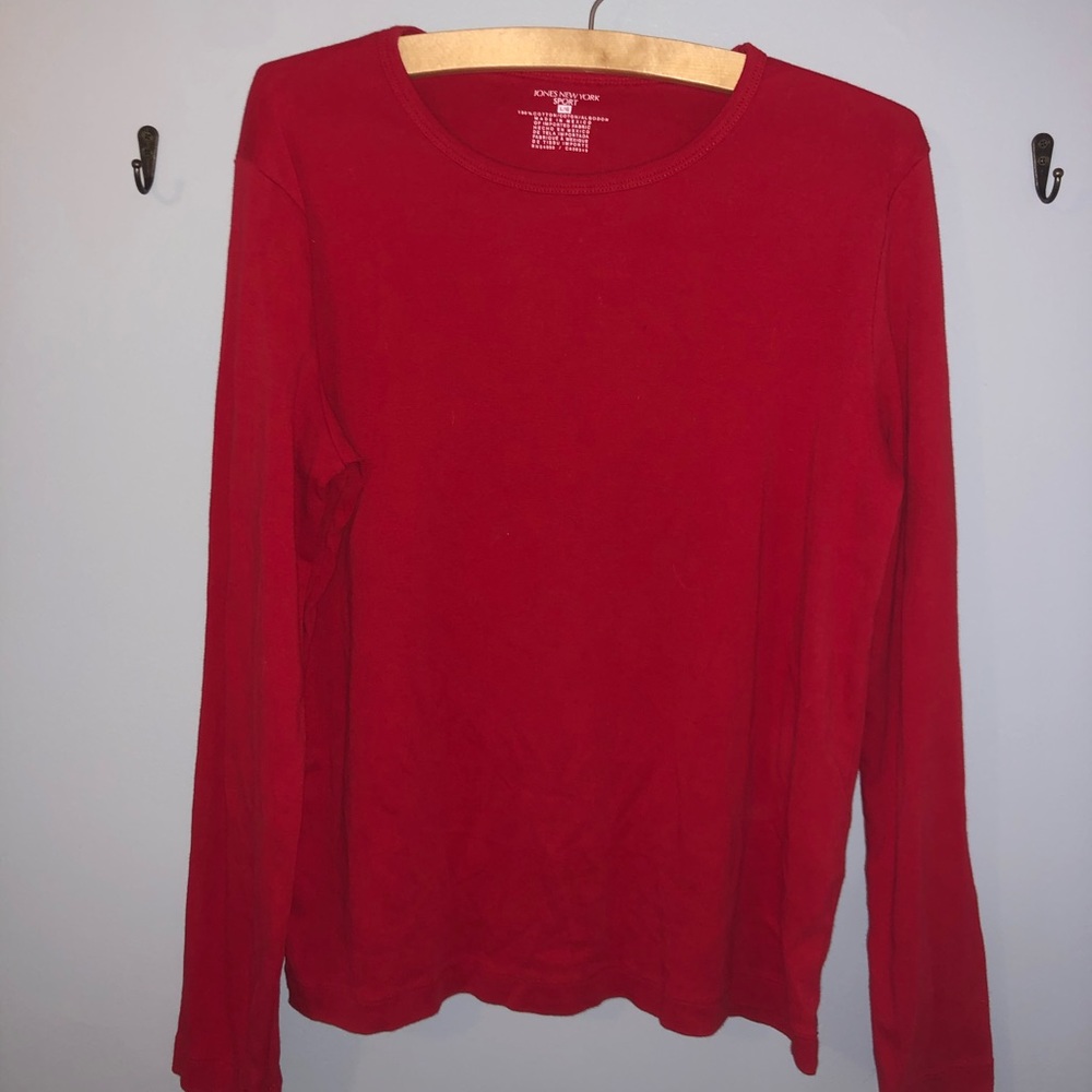 Jones New York “sport” long sleeve tee